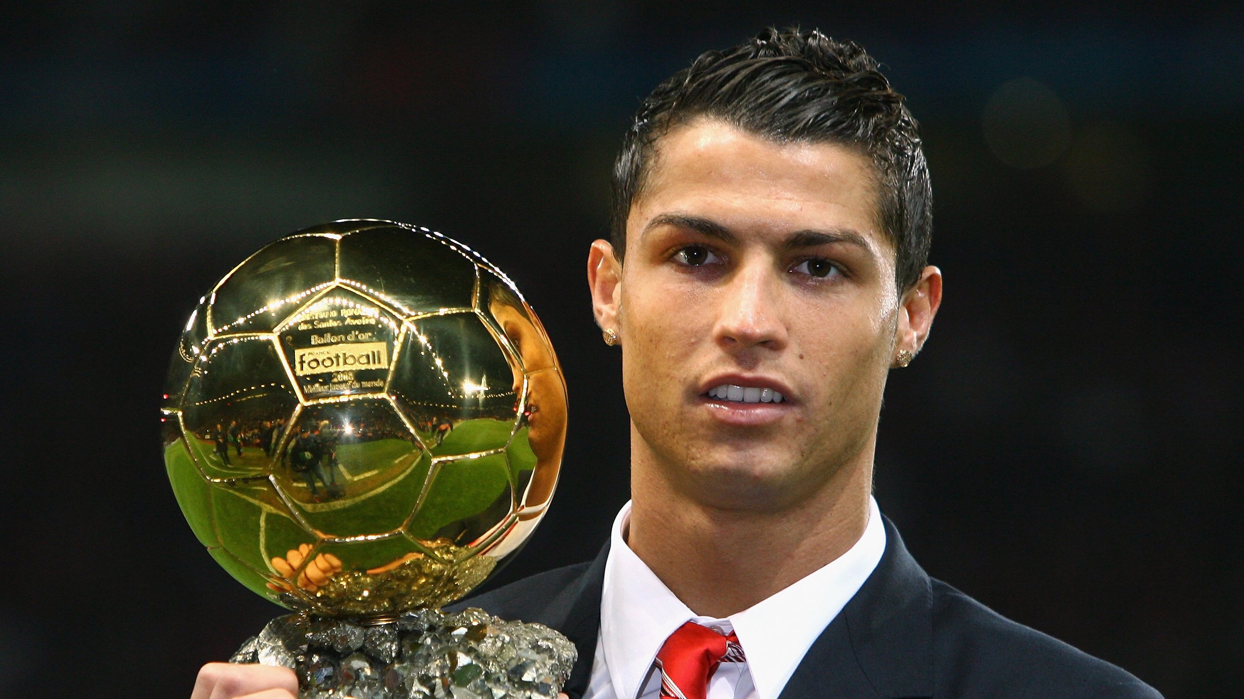 “埃尔斯·霍斯特成为南非橄榄球队的防守标杆”